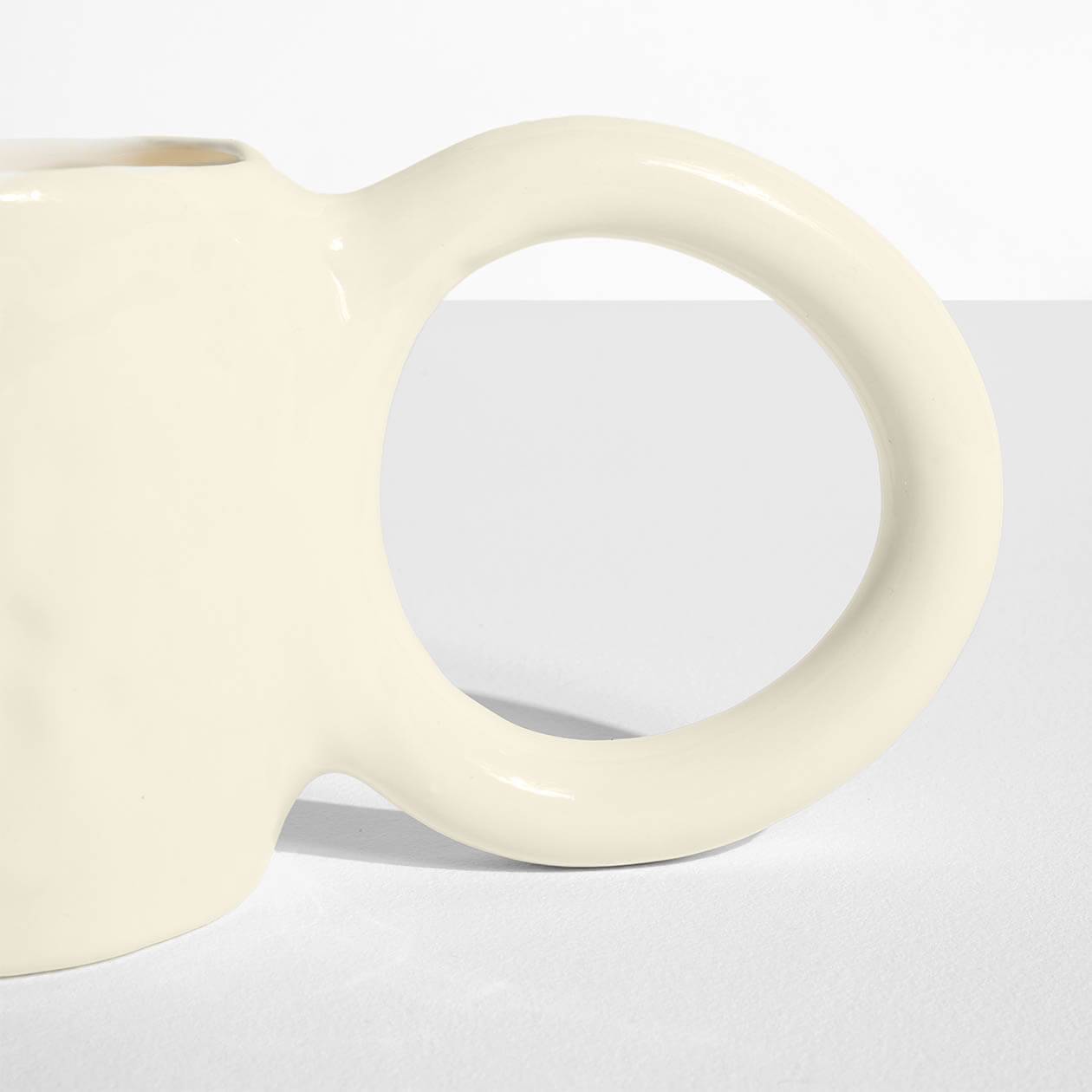 Donut design mug - Vanilla - details - Petite Friture